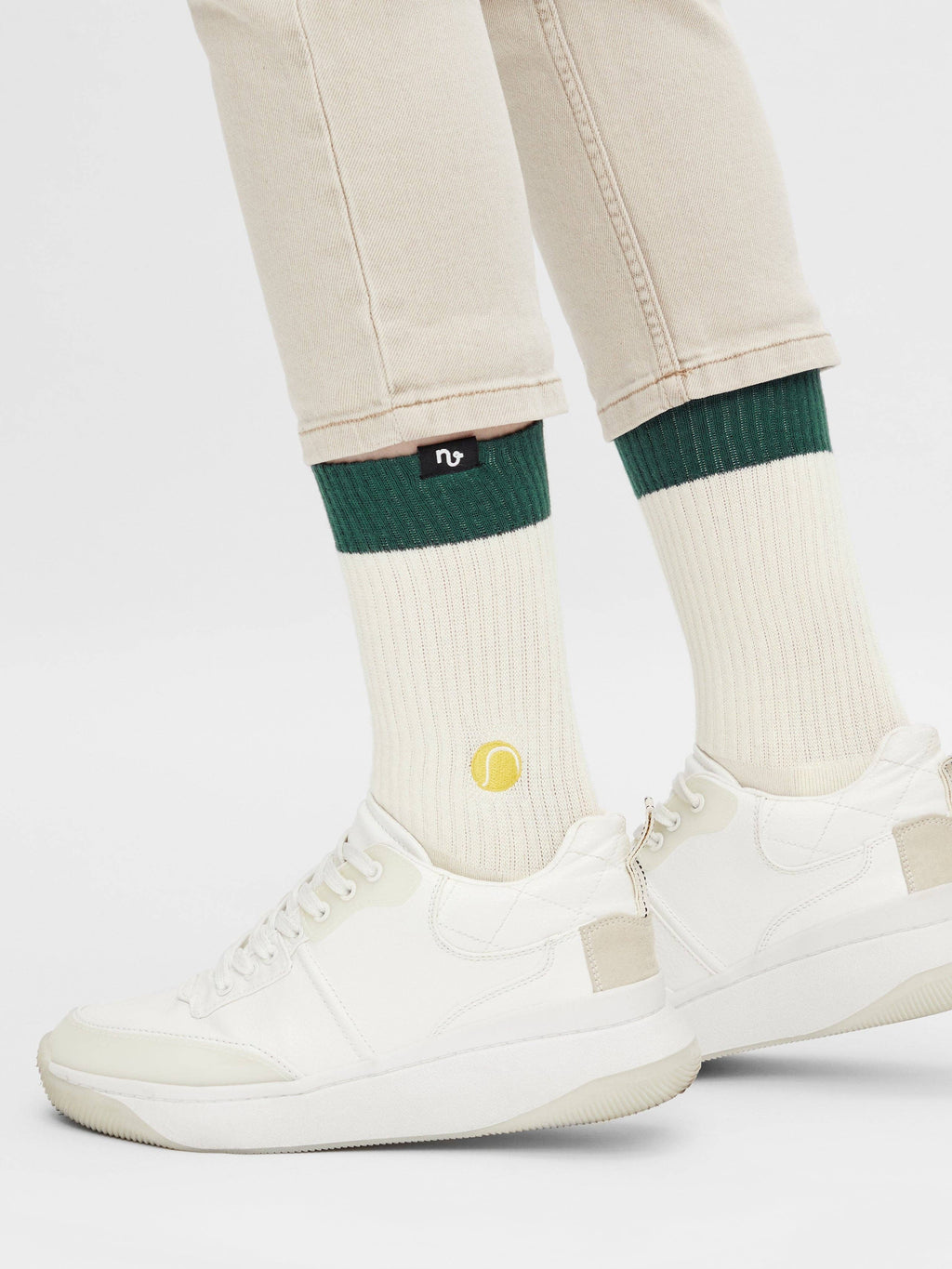 Skarpety z organicznej bawełny typu crew z haftowaną piłką tenisową