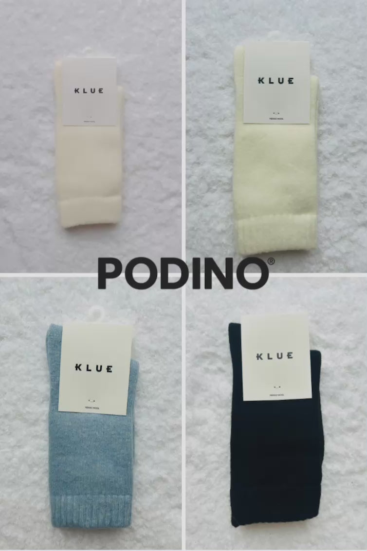 Skarpety z wełny merino KLUE białe