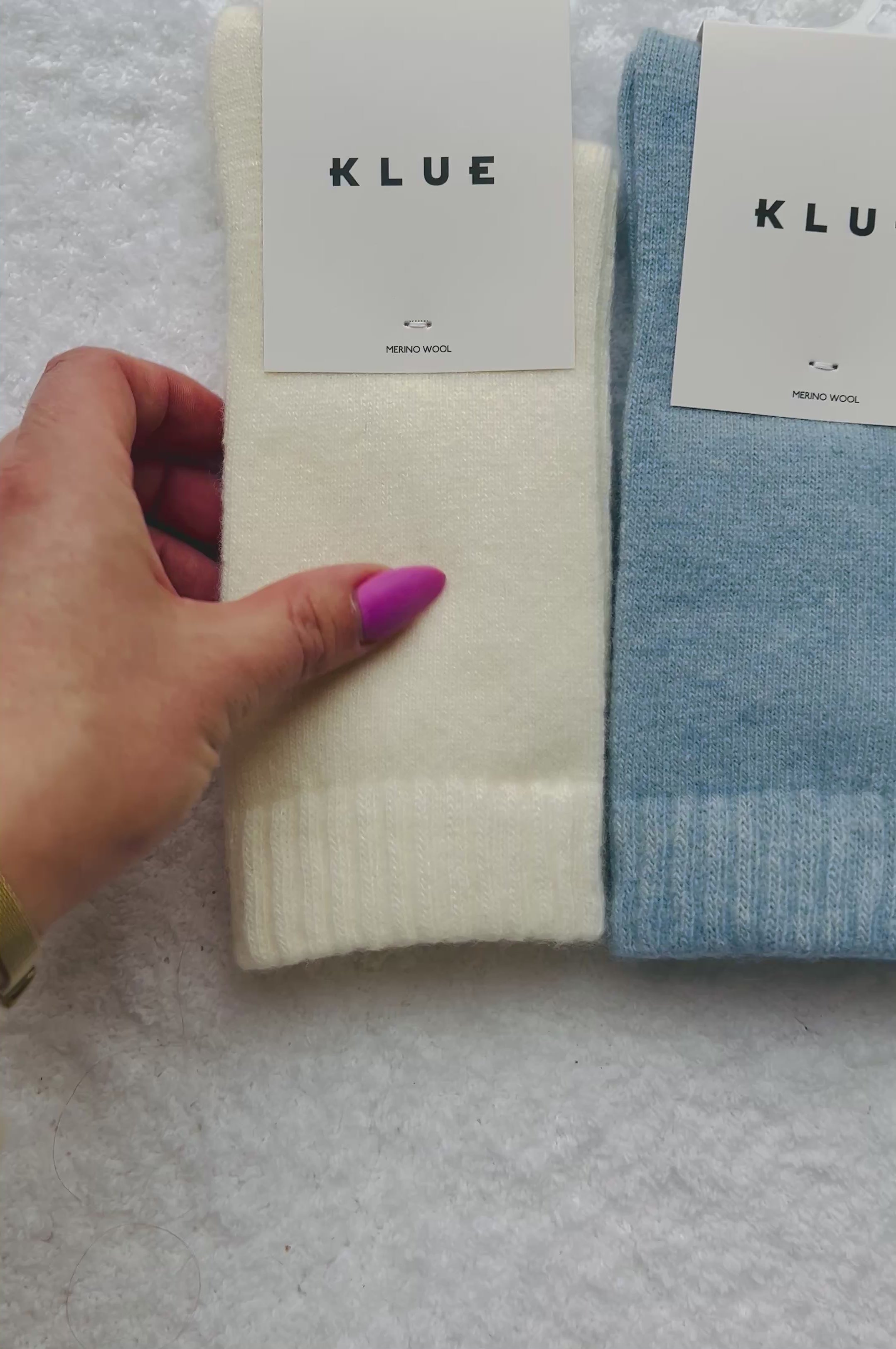 Skarpety z wełny merino KLUE białe